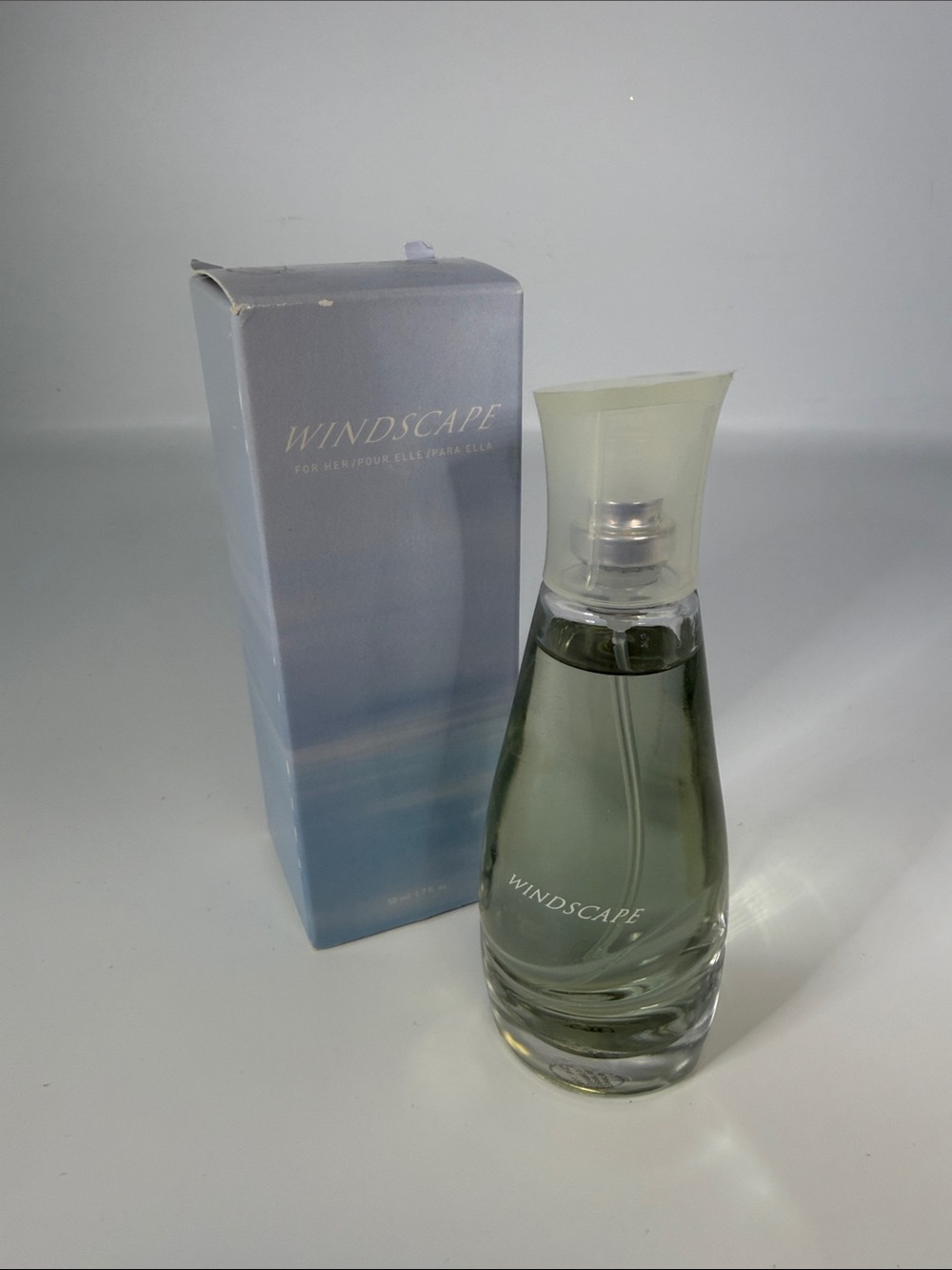 Avon Windscape Women's Fragrance - Light Blue and Clear